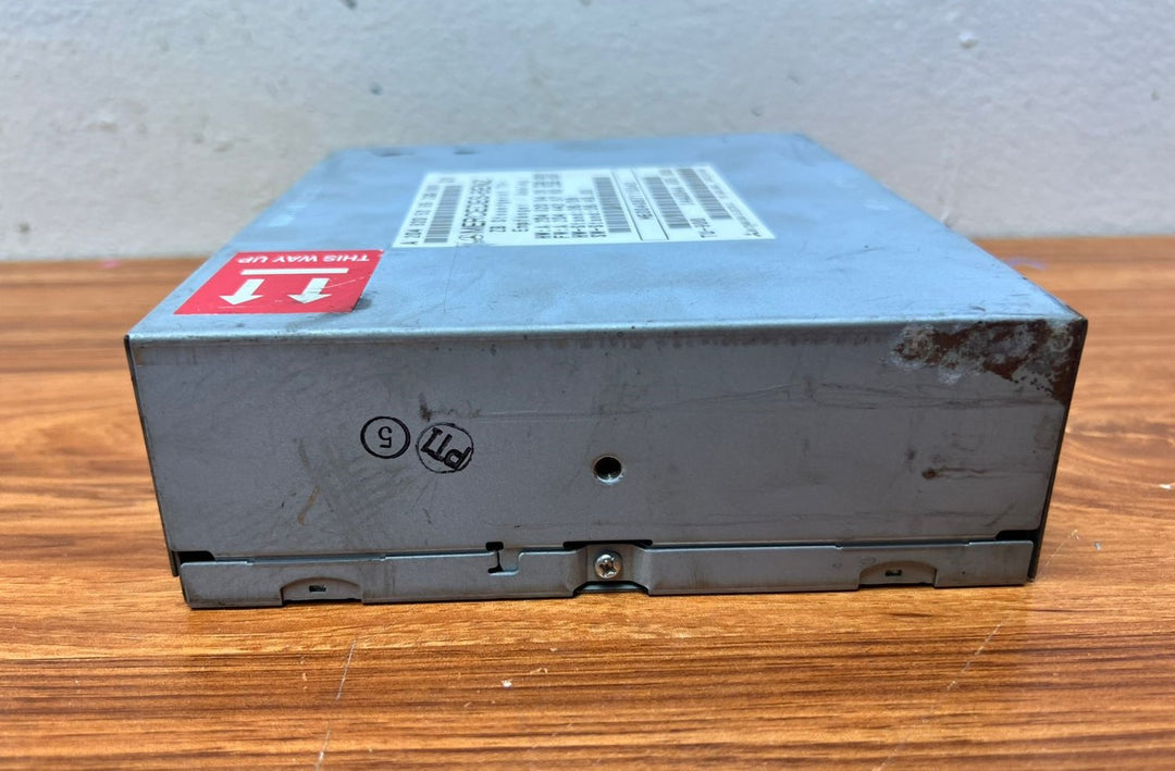2010-2011 Mercedes-Benz C250 TV Tuner A2048205285 W204 C-Class OEM