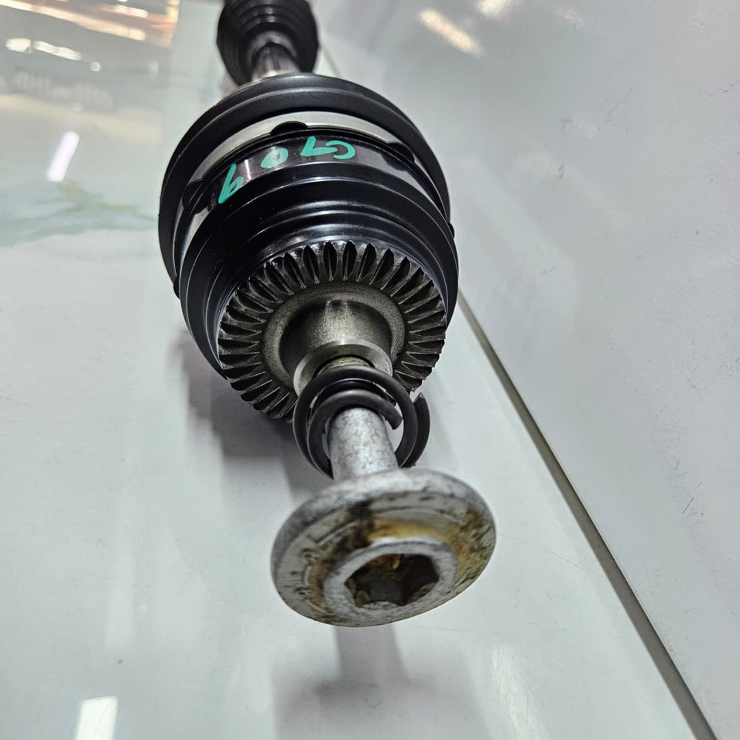2023 BMW XM G09 4.4 S68 Drive Shaft Front Left 5A2E805 TEST DRIVE 30 KM