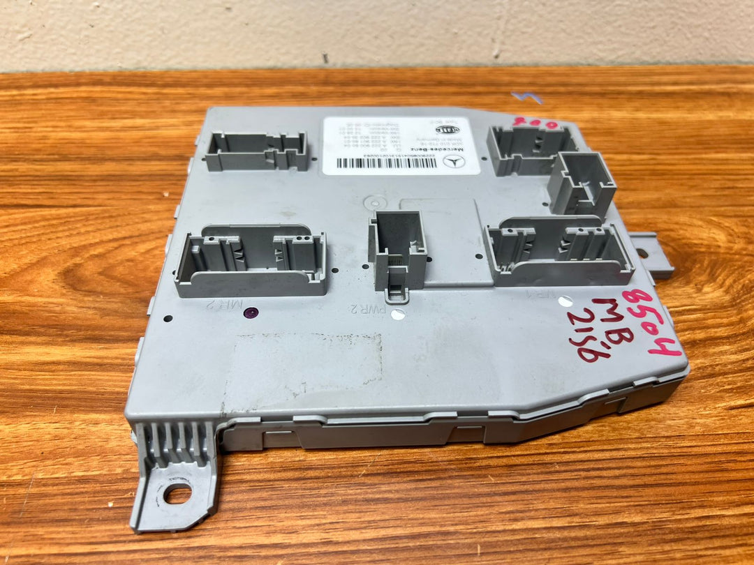 Mercedes-Benz S-Class W222 Front SAM Body Control Unit A2229008504 OEM