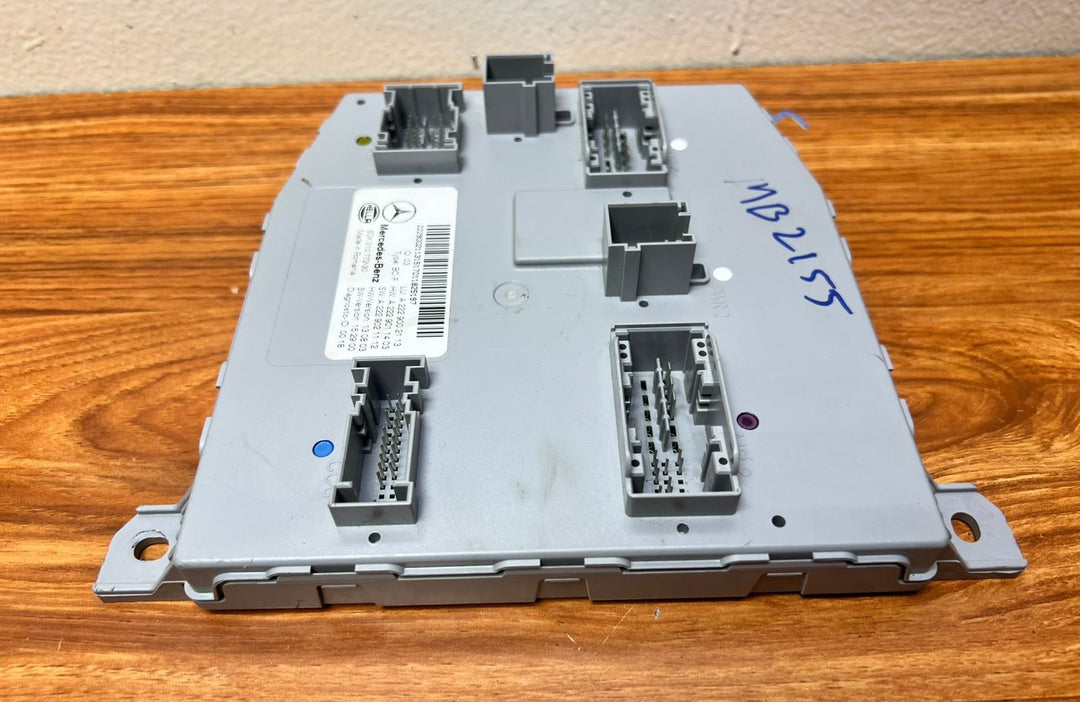 Mercedes-Benz S-Class Rear SAM Signal Control Module A2229002113 W222 OEM