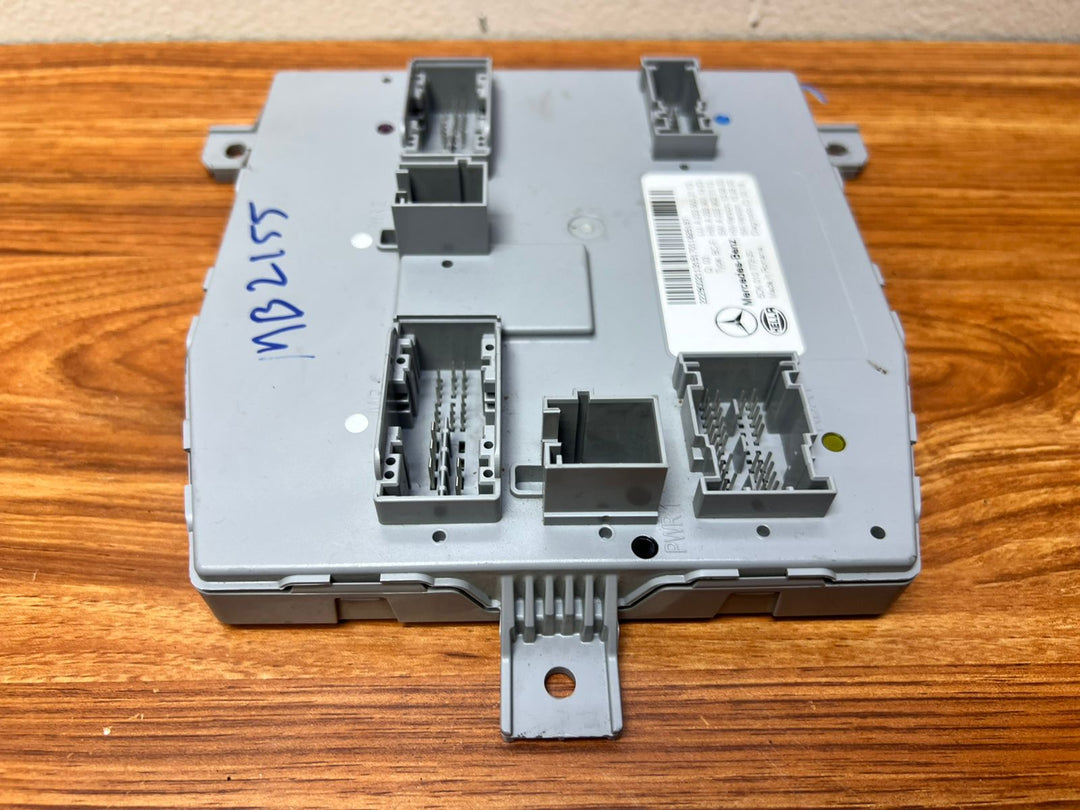 Mercedes-Benz S-Class Rear SAM Signal Control Module A2229002113 W222 OEM