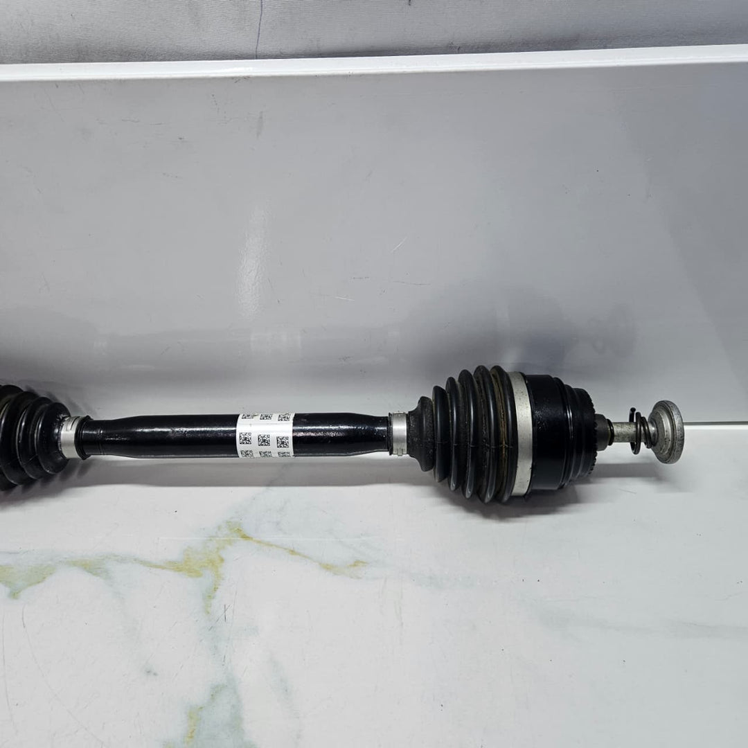2023 BMW XM G09 S68 4.4 V8 Front Right Driveshaft 5A2E808 TEST DRIVE SHAFT 30KM