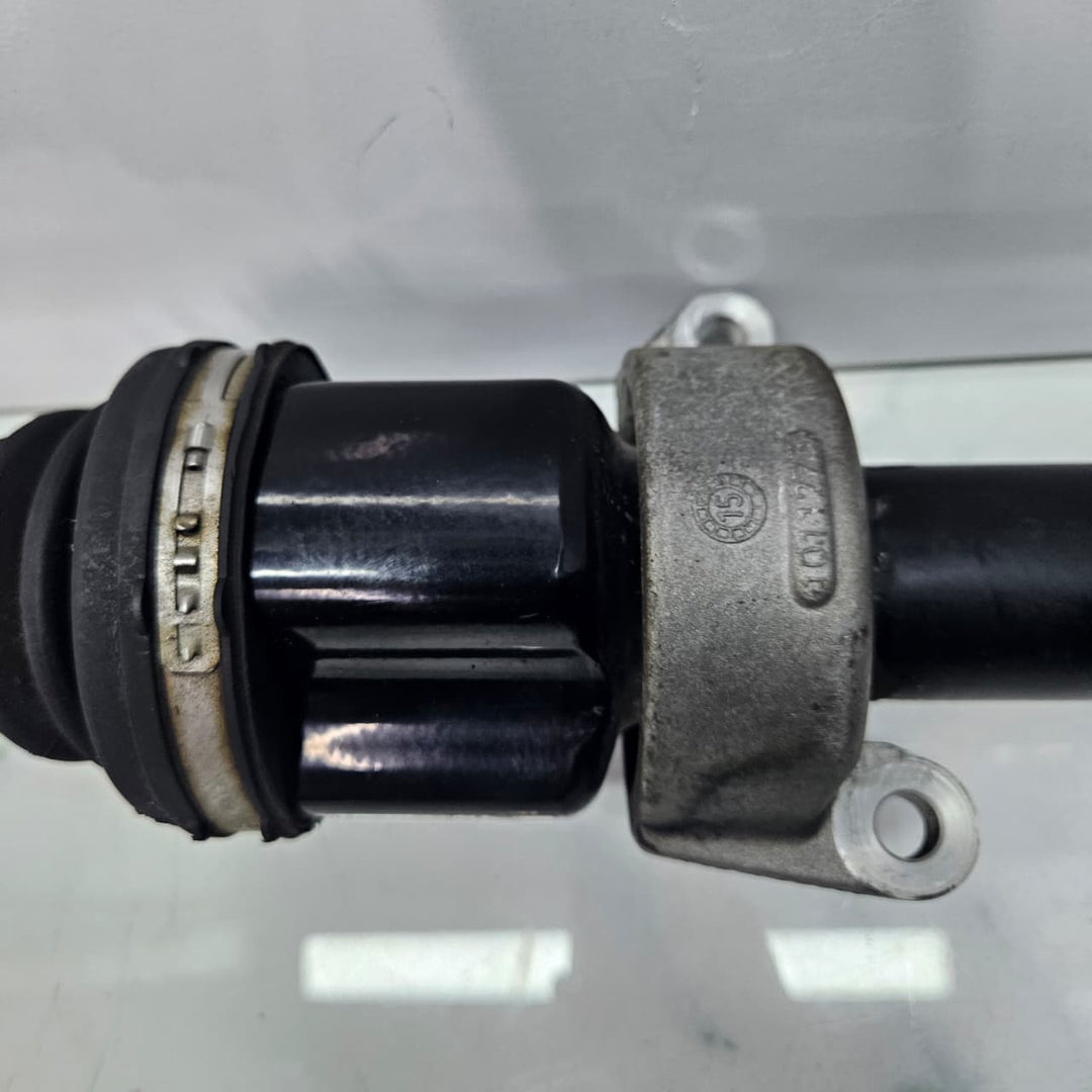2014-2019 BMW i8 Rear Right Driveshaft 8611320