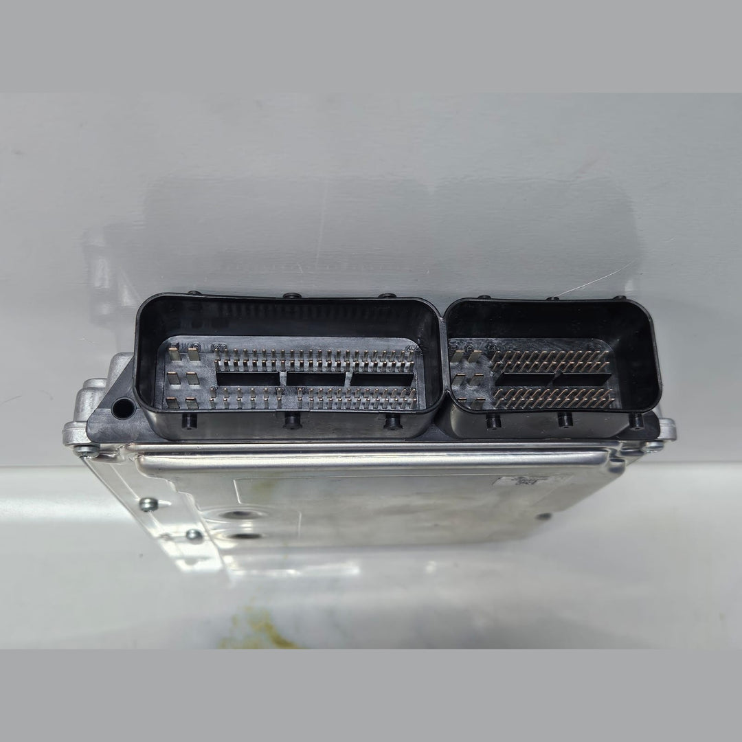 BMW E90 E60 320i N46N Engine Control Unit DME ECU SET 7581611 OEM USED