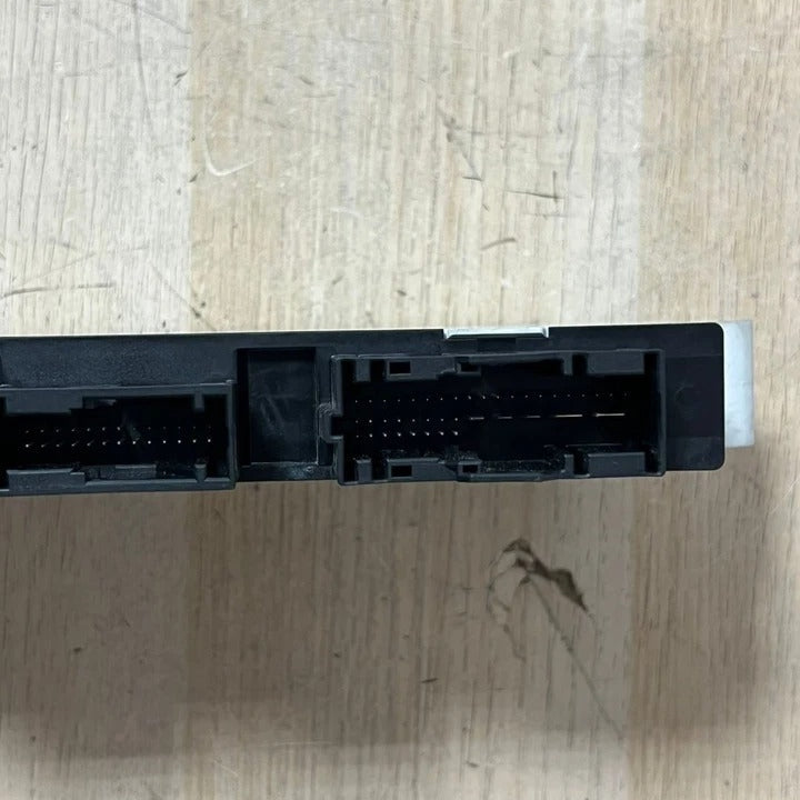 2011–2012 BMW 750i F02 N63 4.4L V8 Engine Control Module ECU Set (7619884) – OEM