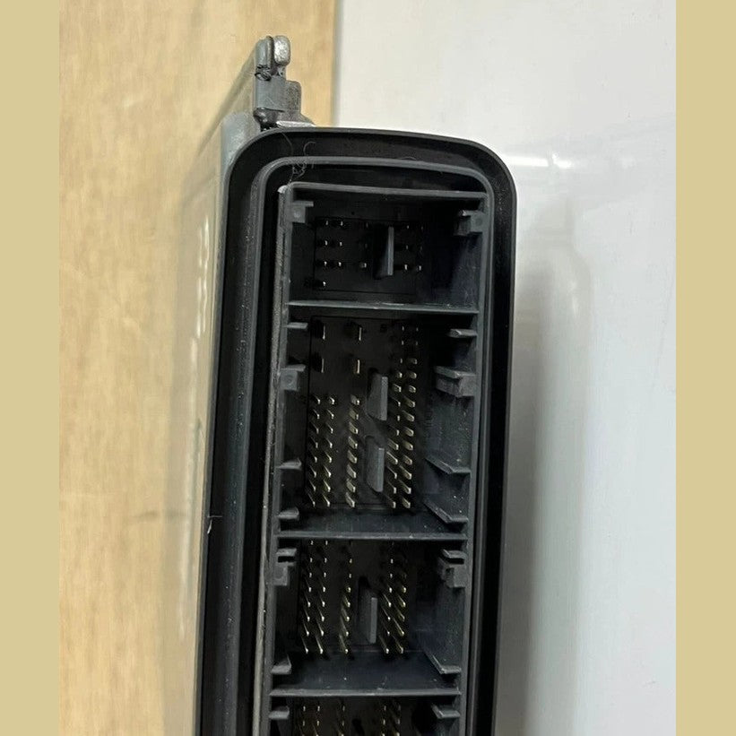 2008–2015 BMW 750i F02 F06 F12 N63 Engine Control Unit ECU Set (7633374) – OEM