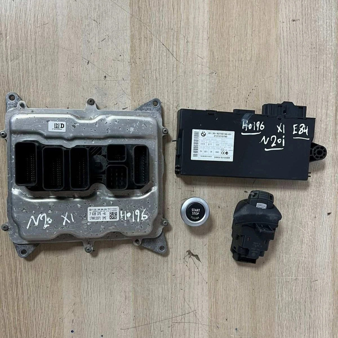 2010–2015 BMW X1 E84 N20 2.0 Turbo Engine Control Unit ECU Set (7639375) – OEM