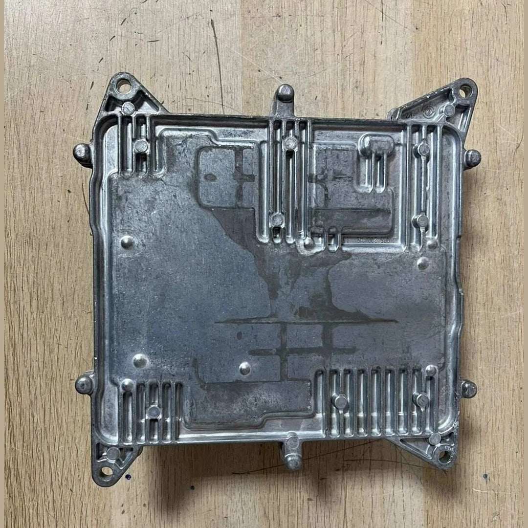 2010–2015 BMW X1 E84 N20 2.0 Turbo Engine Control Unit ECU Set (7639375) – OEM