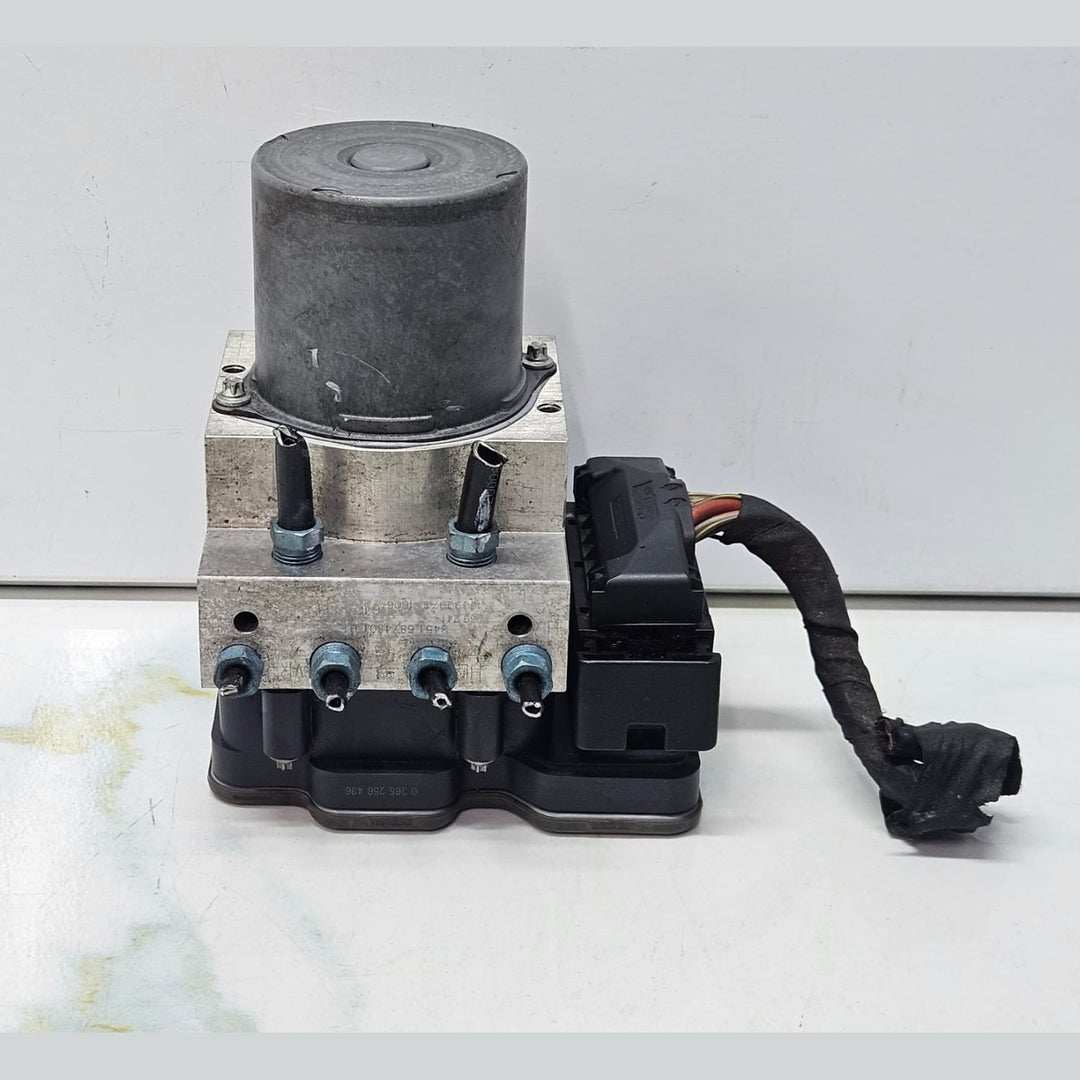 BMW X5 F15 and X6 F16 Abs Pump Module 6879428 OEM USED