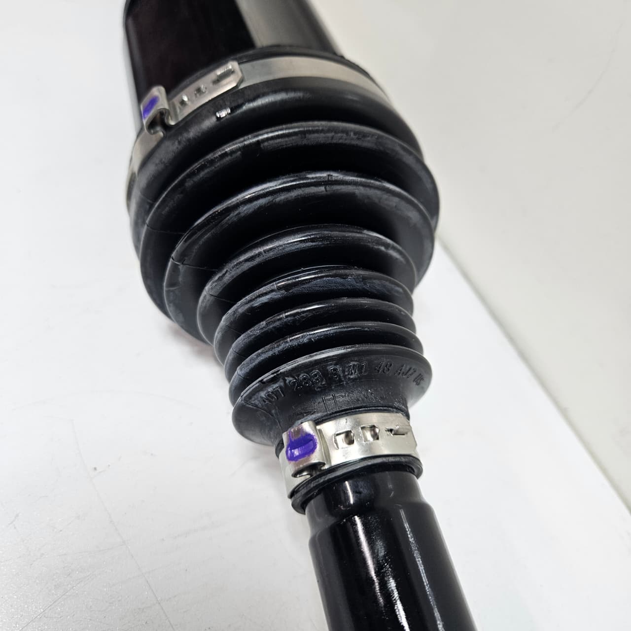 BMW G30 G31 G11 G12 Front Axle Shaft Front AT 8639520 02 NEW