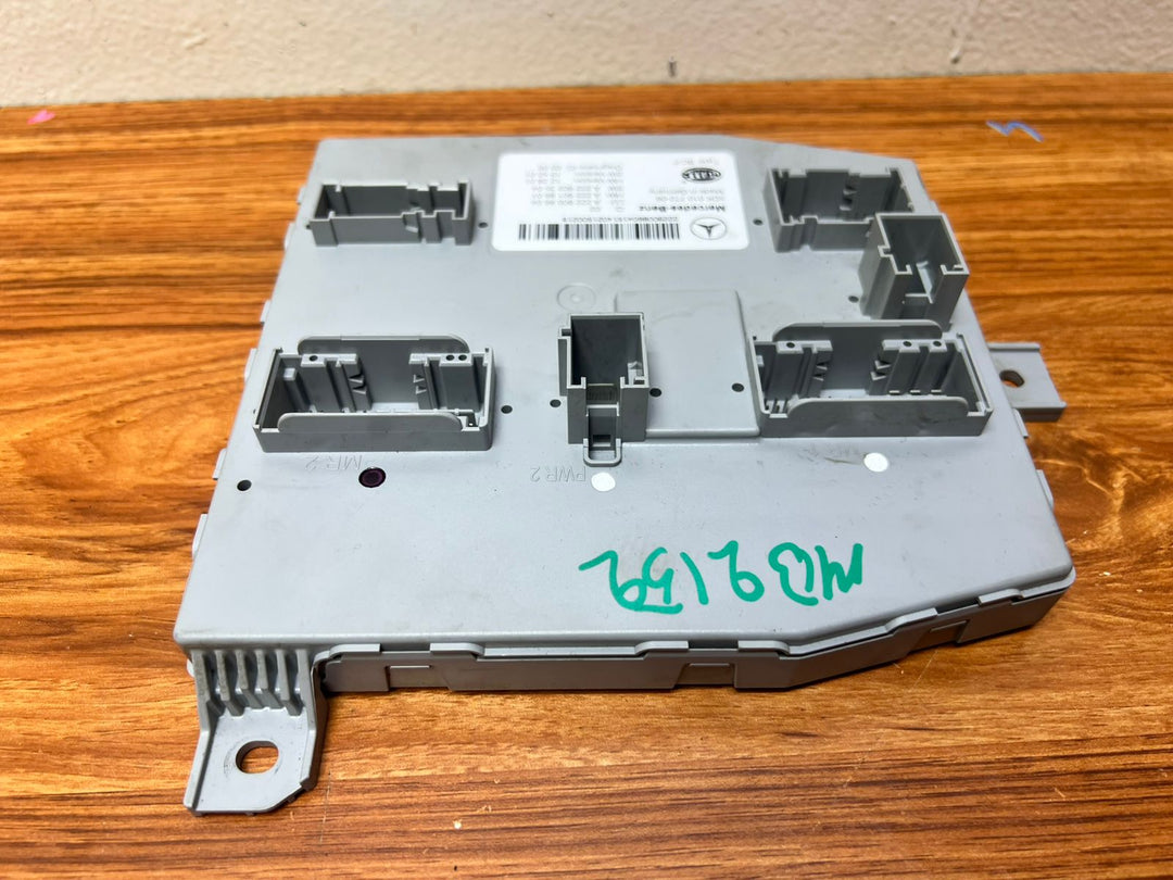 Mercedes-Benz S-Class Front Body Control Module A2229008604 W222 OEM