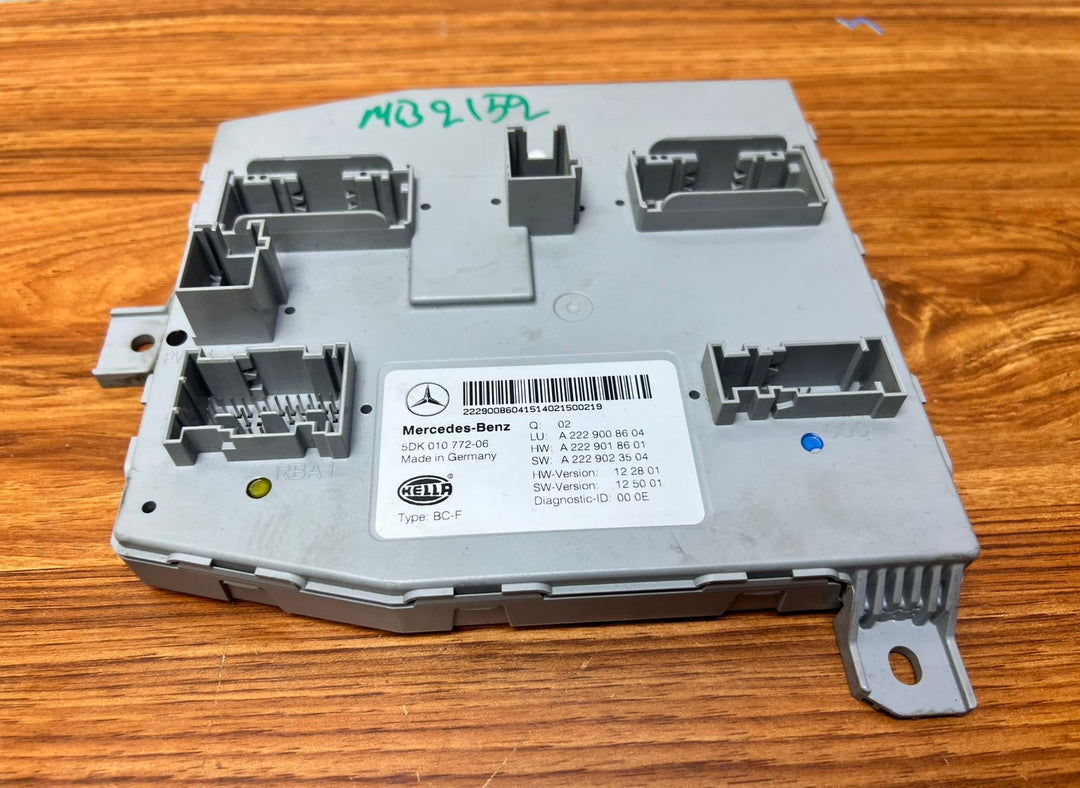 Mercedes-Benz S-Class Front Body Control Module A2229008604 W222 OEM