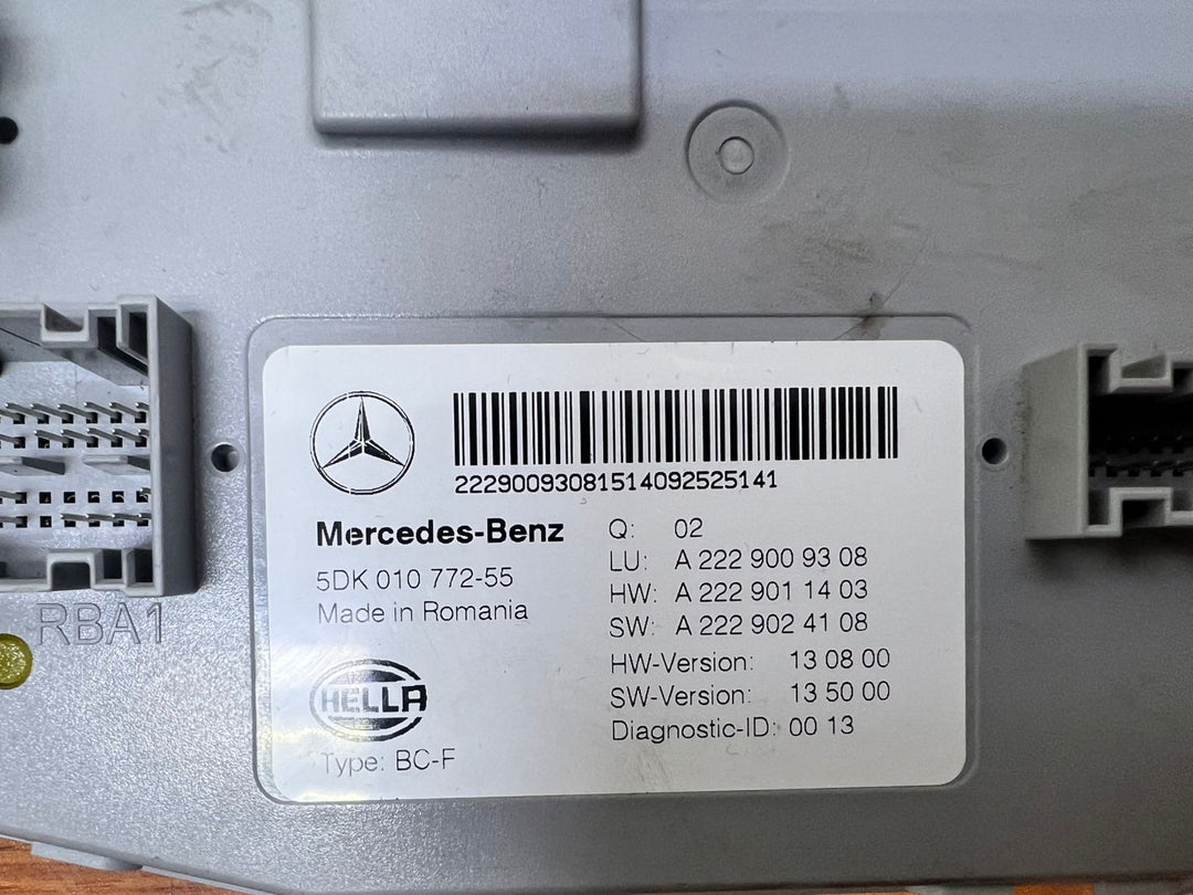 2014-2015 Mercedes-Benz C200 Front SAM Body Control Module A2059002314 W205 OEM