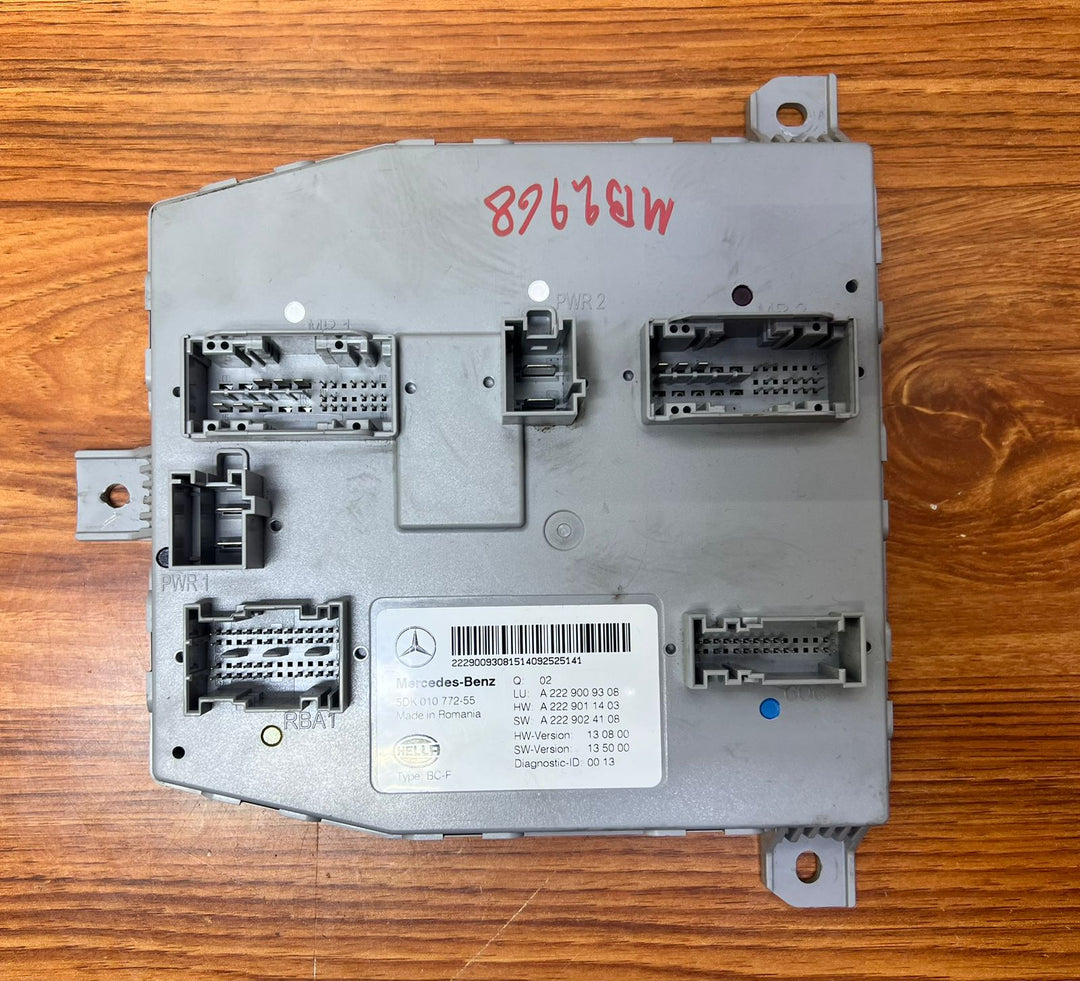 2014-2015 Mercedes-Benz C200 Front SAM Body Control Module A2059002314 W205 OEM