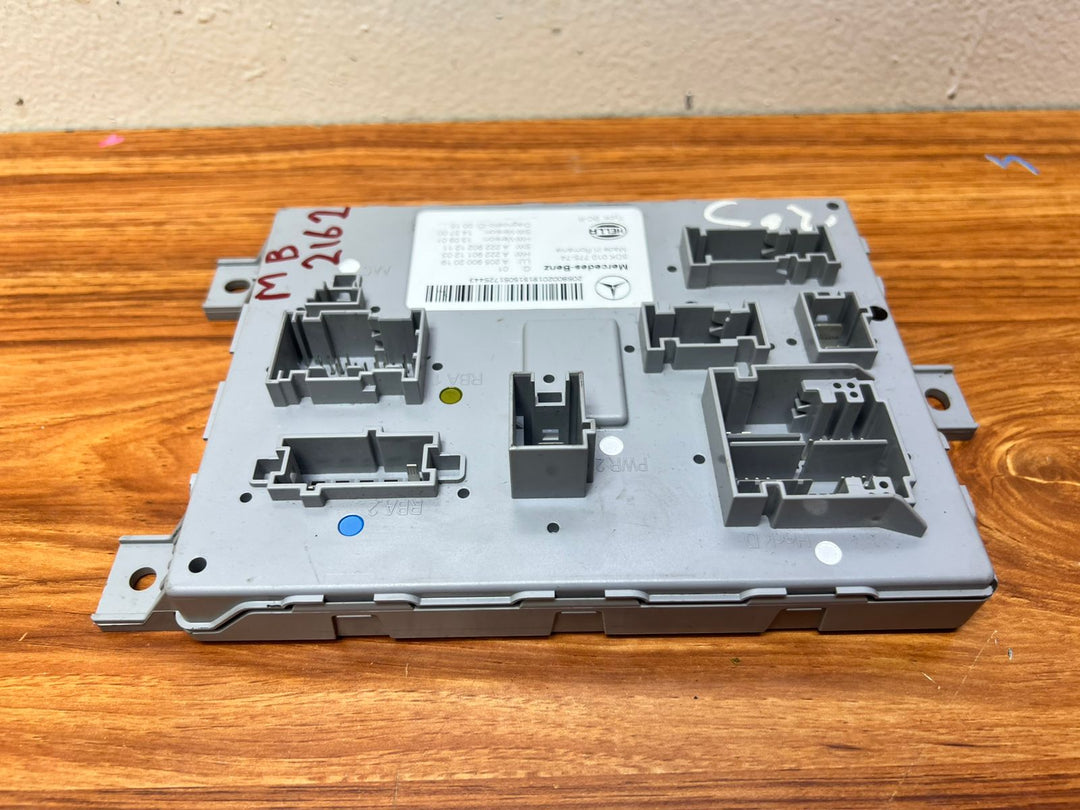 Mercedes-Benz Rear SAM Control Module A2059002019 C-Class W205 GLC W253 OEM