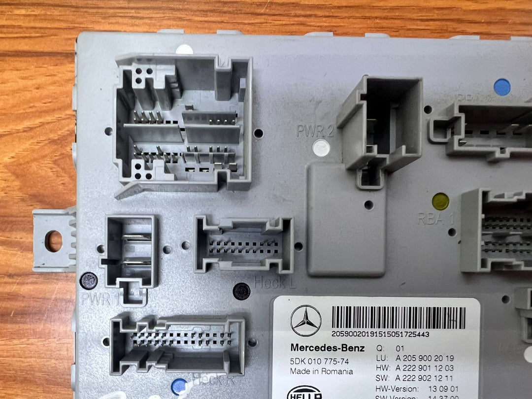 Mercedes-Benz Rear SAM Control Module A2059002019 C-Class W205 GLC W253 OEM