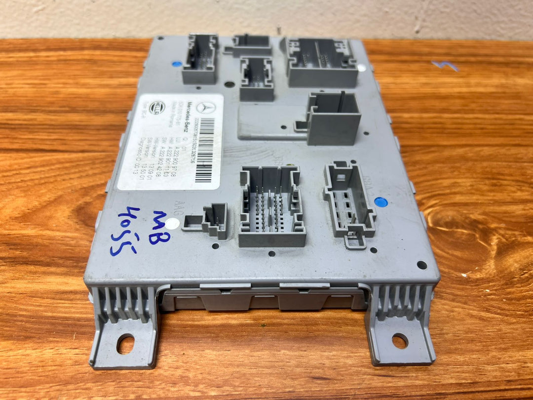 2015 Mercedes-Benz C300 Rear SAM Control Unit A2229009708 C-Class W205 OEM