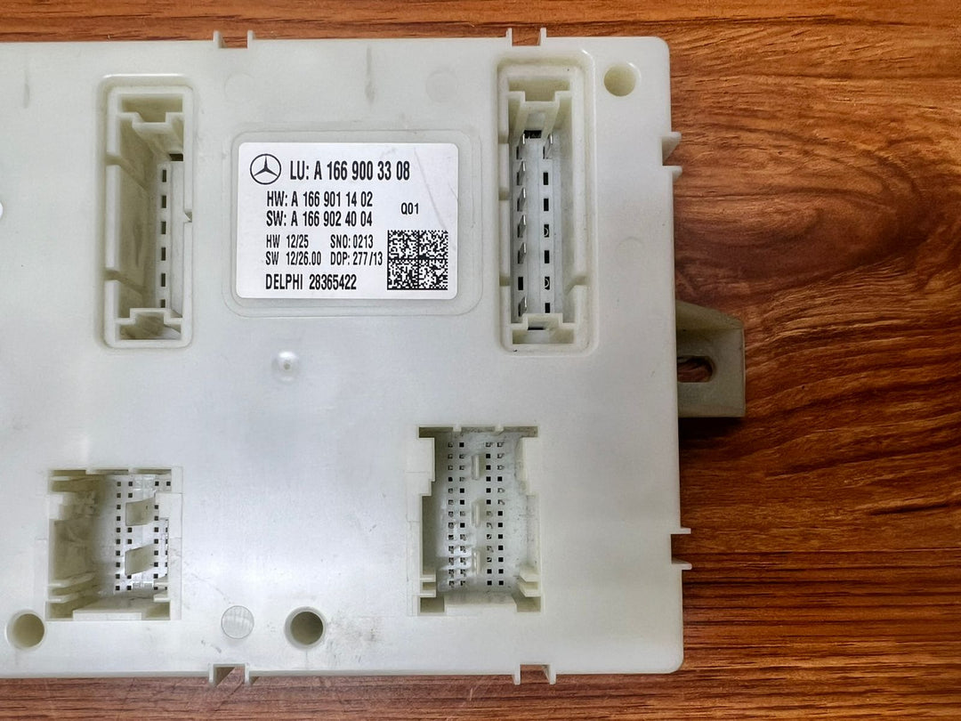 Mercedes-Benz Rear SAM Control Unit A1669003308 W166 ML350 GL450 OEM