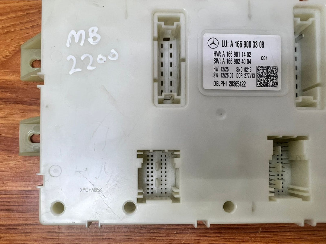 Mercedes-Benz Rear SAM Control Unit A1669003308 W166 ML350 GL450 OEM