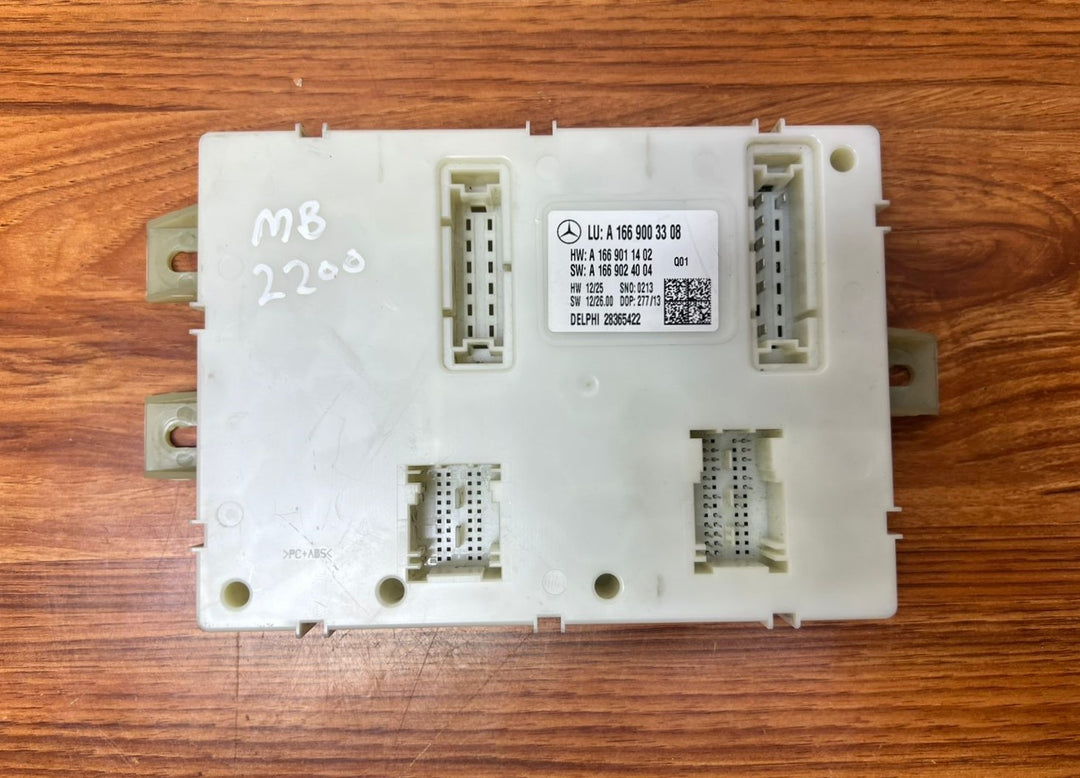 Mercedes-Benz Rear SAM Control Unit A1669003308 W166 ML350 GL450 OEM