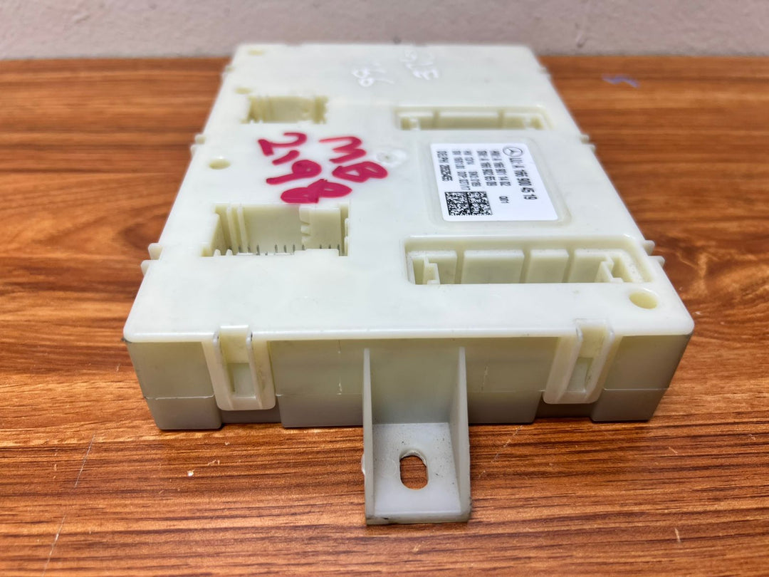 Mercedes-Benz GLE ML GL Rear SAM Signal Activation Control Module A1669004519 W166 X166 OEM