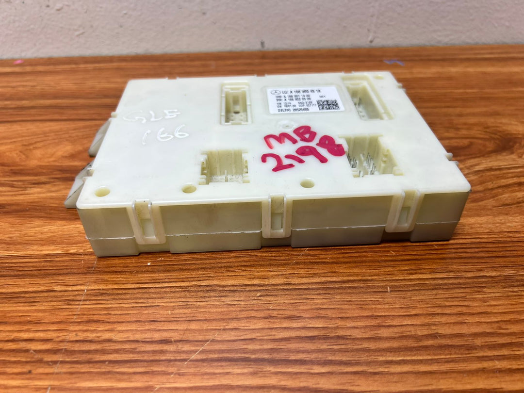 Mercedes-Benz GLE ML GL Rear SAM Signal Activation Control Module A1669004519 W166 X166 OEM