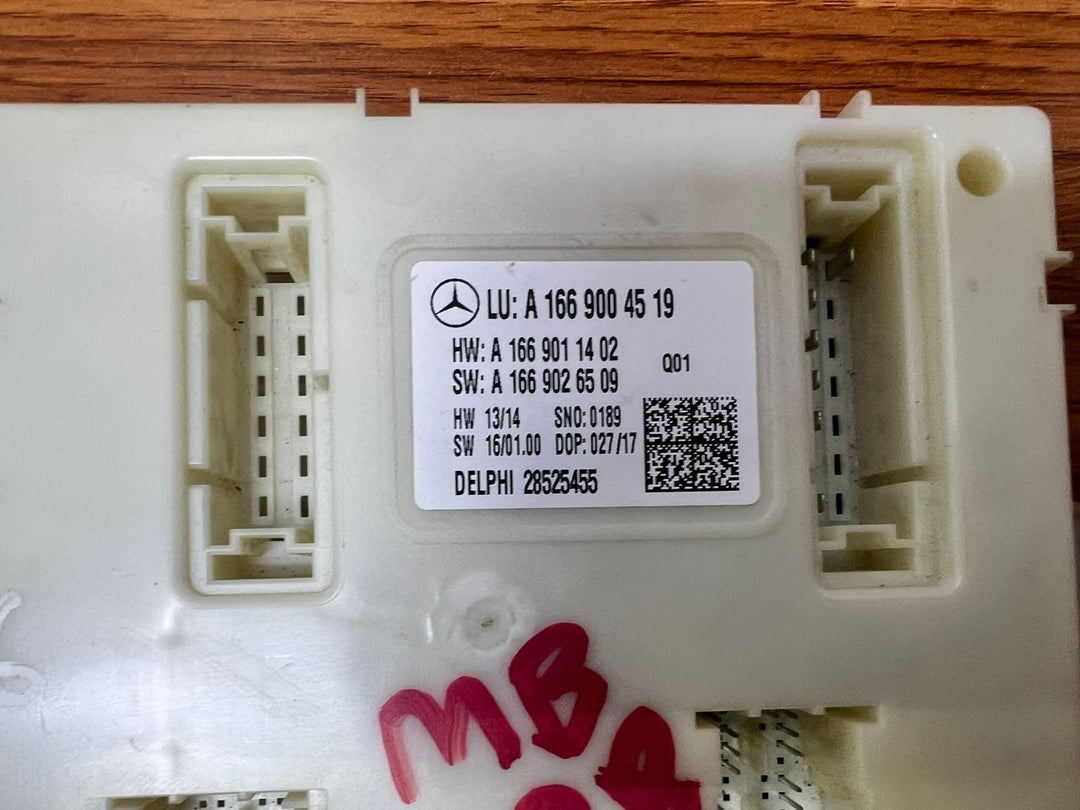 Mercedes-Benz GLE ML GL Rear SAM Signal Activation Control Module A1669004519 W166 X166 OEM
