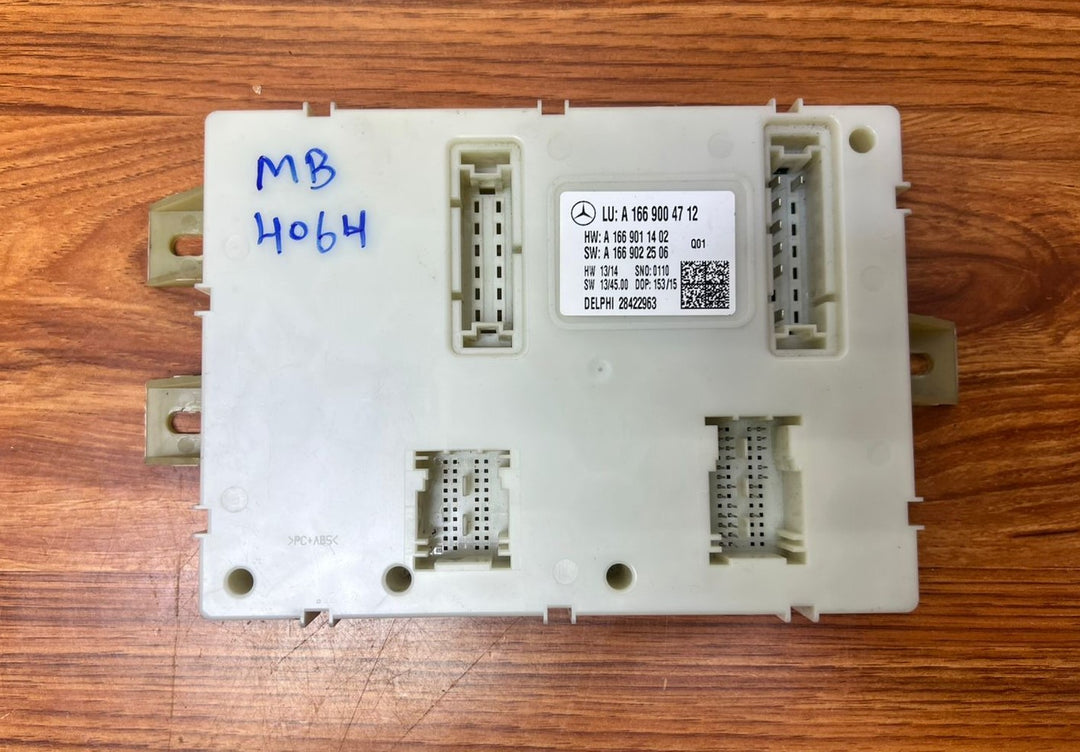 Mercedes-Benz GLE ML GL Rear SAM Signal Activation Control Unit A1669004712 W166 W292 OEM