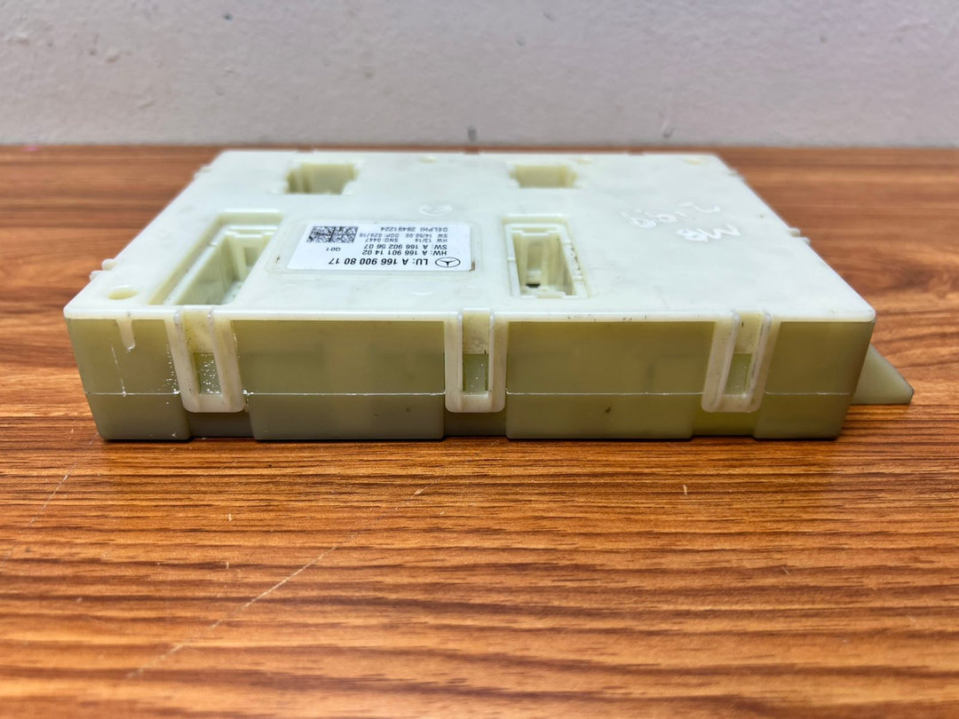 Mercedes-Benz GLE SAM Signal Activation Control Module A1669008017 W166 C292 OEM