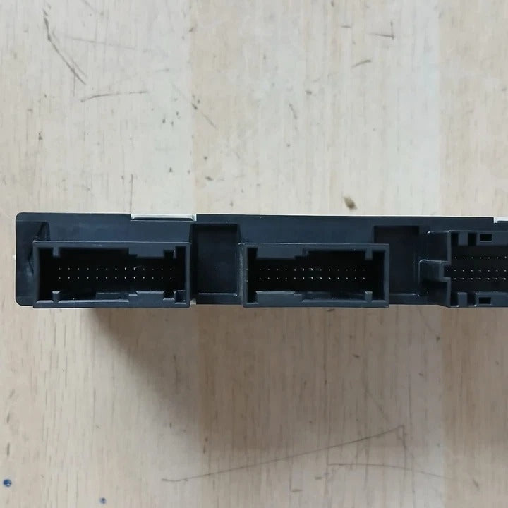 BMW F10 528i N20 Engine Control Unit DME ECU Set With Key (8631725) – OEM 2014