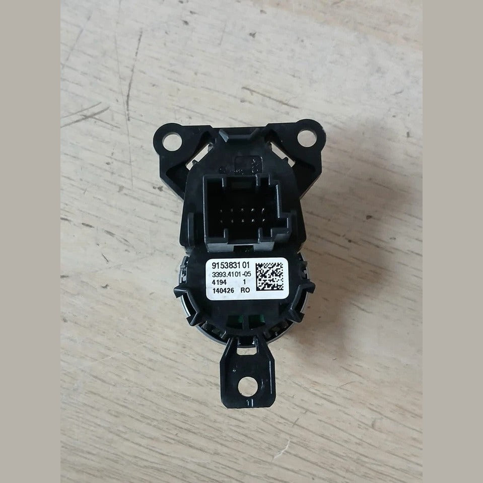 BMW F10 528i N20 Engine Control Unit DME ECU Set With Key (8631725) – OEM 2014