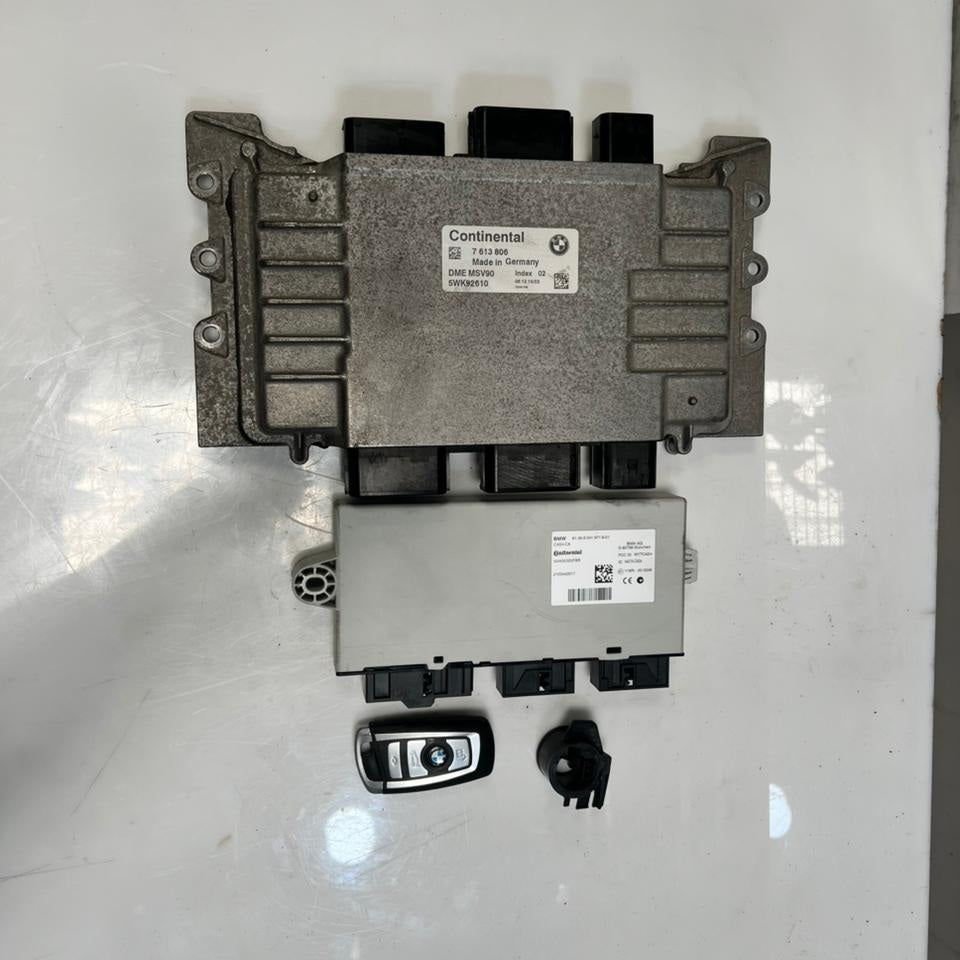 2011 BMW F10 530i N52N Engine Control Module ECU Set DME MSV90 + CAS4 (7613806) – OEM