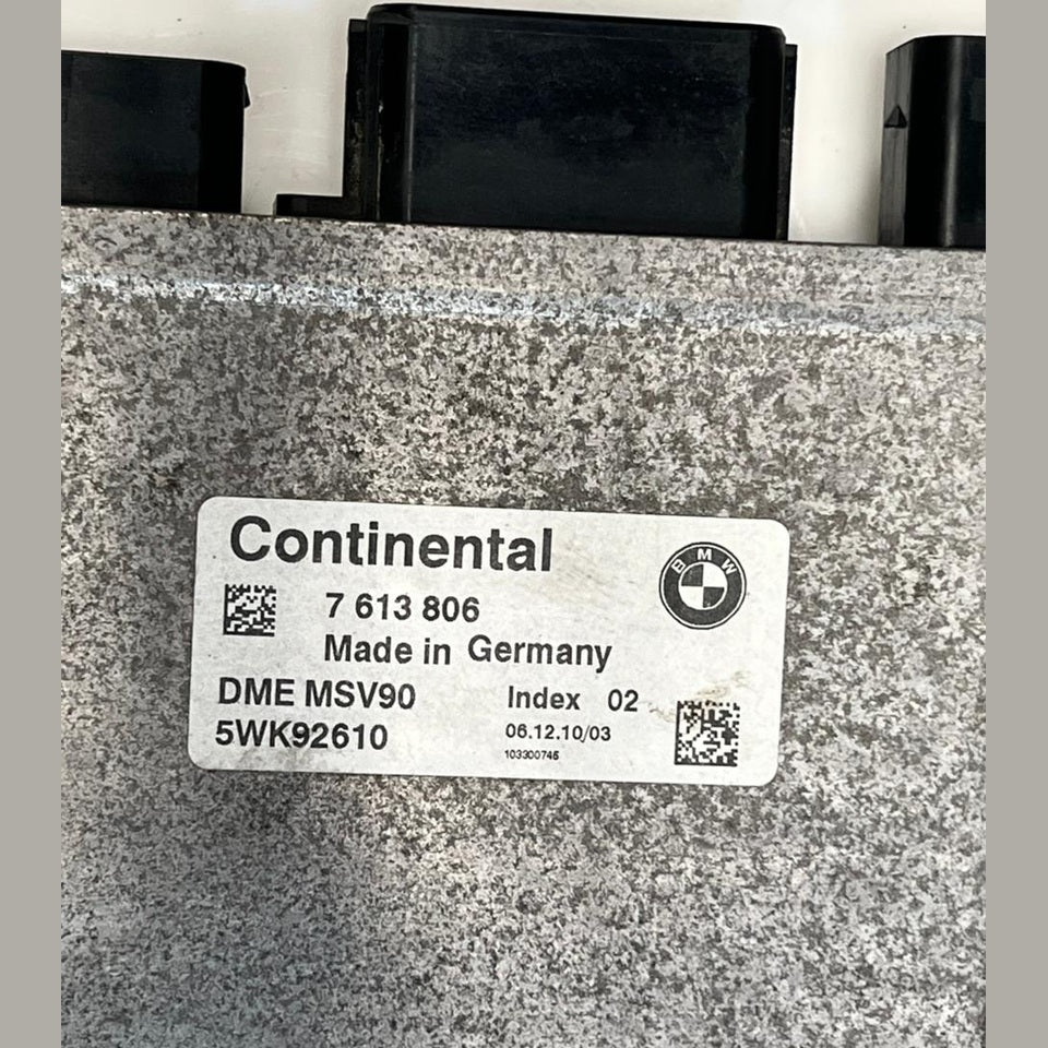 2011 BMW F10 530i N52N Engine Control Module ECU Set DME MSV90 + CAS4 (7613806) – OEM