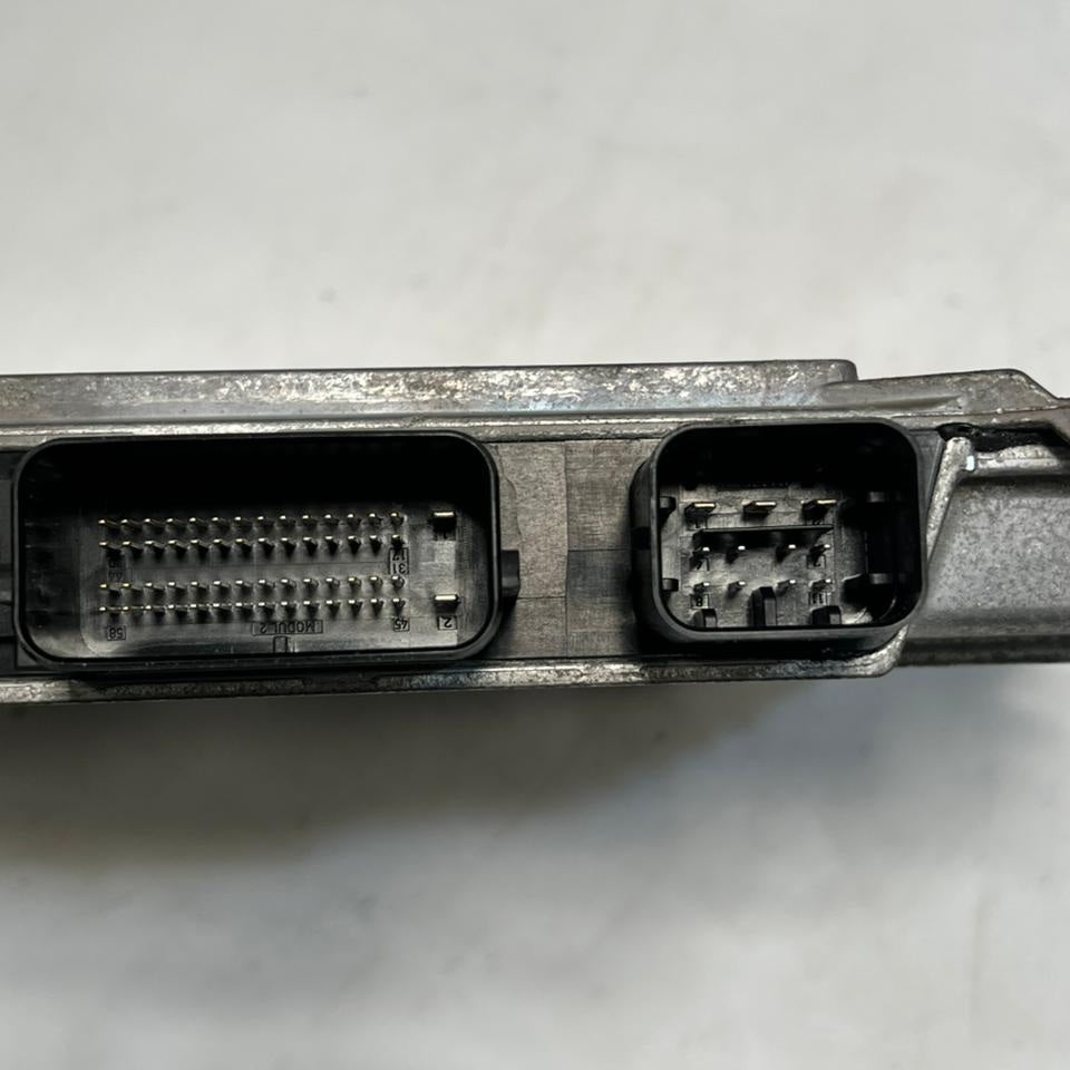 2011 BMW F10 530i N52N Engine Control Module ECU Set DME MSV90 + CAS4 (7613806) – OEM