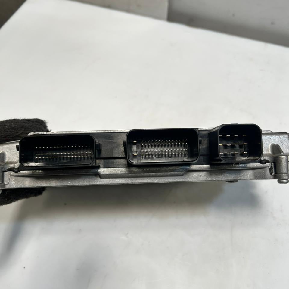 2011 BMW F10 530i N52N Engine Control Module ECU Set DME MSV90 + CAS4 (7613806) – OEM
