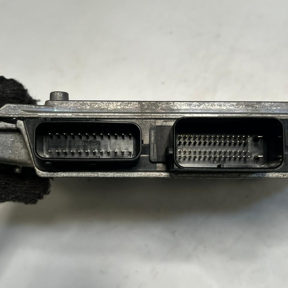 2011 BMW F10 530i N52N Engine Control Module ECU Set DME MSV90 + CAS4 (7613806) – OEM