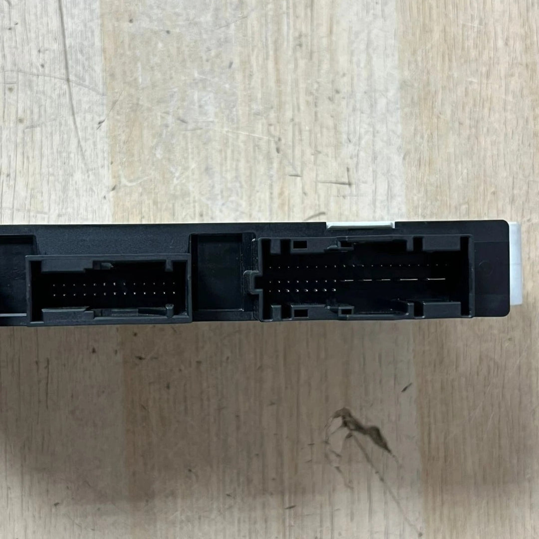 BMW F10 N20 Engine Control Unit DME ECU Set + CAS4 + Key (8617551) – OEM