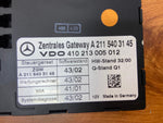 Bild in die Galerieansicht laden, Mercedes-Benz Central Gateway Control Unit Module A2115403145 E-Class W211 W203 OEM
