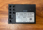 Load image into Gallery viewer, Mercedes-Benz S-Class W220 Central Gateway Control Unit Module A2205402445 OEM