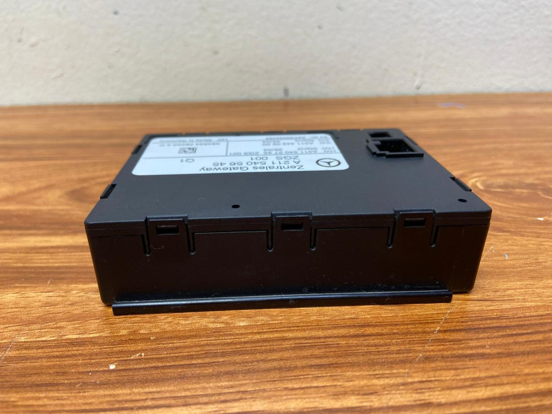 2007-2009 Mercedes-Benz E280 Central Gateway Control Module A2115405645 W211 OEM