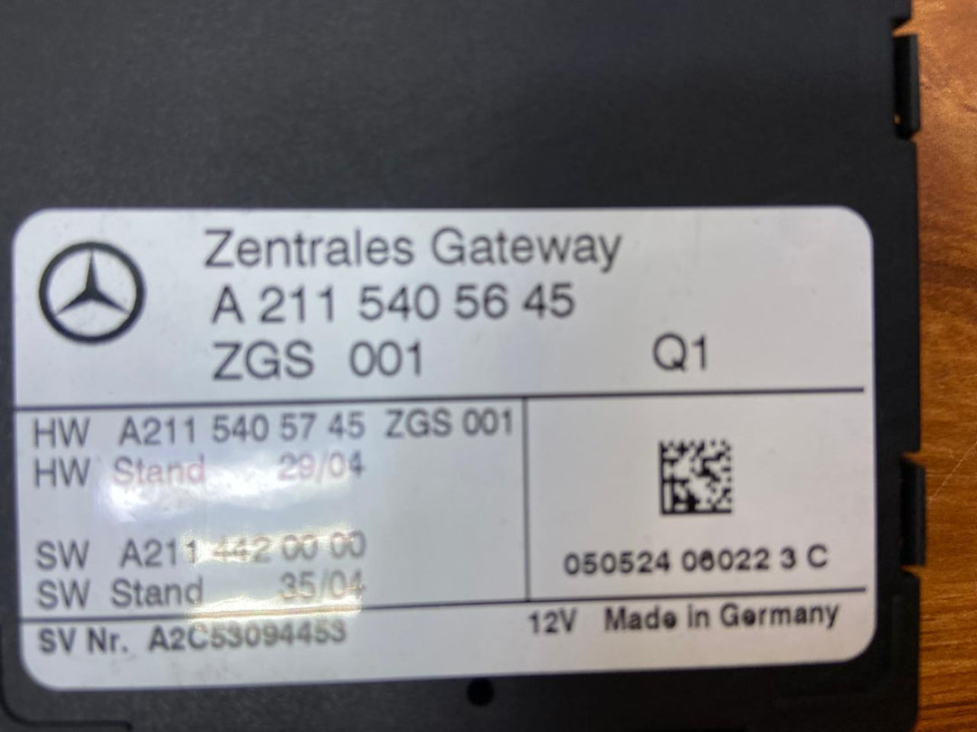 2007-2009 Mercedes-Benz E280 Central Gateway Control Module A2115405645 W211 OEM