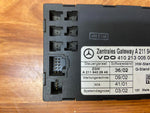 Bild in die Galerieansicht laden, 2003-2006 Mercedes-Benz E320 Central Gateway Control Module A2115402945 W211 OEM