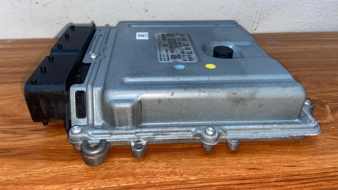 2006 Mercedes-Benz E320 Engine Control Unit A6421500578 W211 E-Class ECU OEM