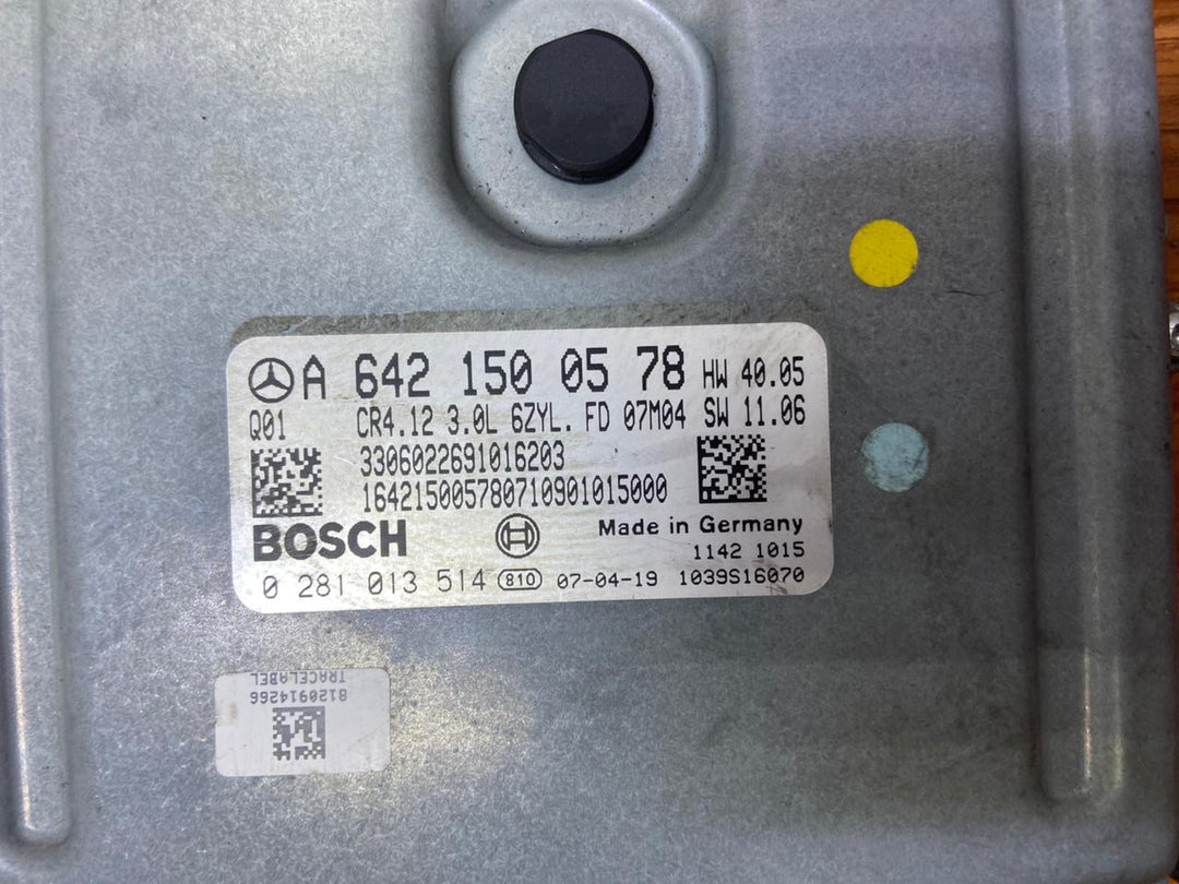 2006 Mercedes-Benz E320 Engine Control Unit A6421500578 W211 E-Class ECU OEM