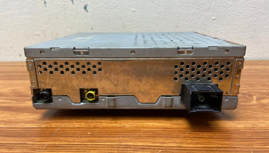 Mercedes-Benz E-Class W211 Audio Amplifier A2118706389 CLK W209 OEM