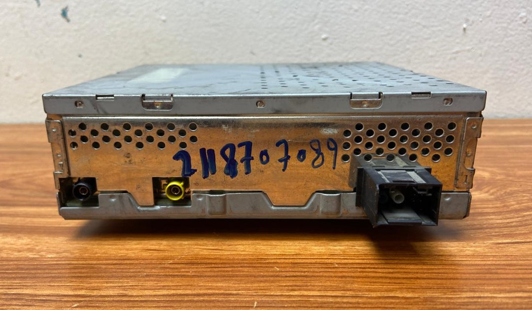 2006-2009 Mercedes-Benz E350 Audio Amplifier A2118707089 E-Class W211 OEM