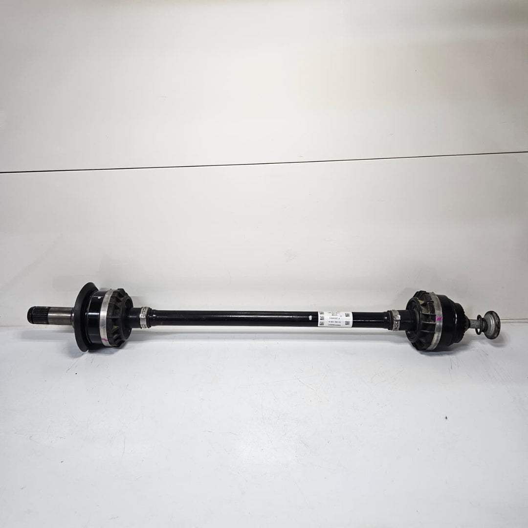 2018-2021 BMW 2 3 Series G42 G20 G21 320i Rear Left Driveshaft 8665783