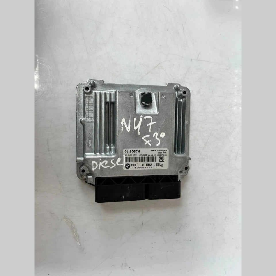 OEM BMW 320d F30 N47 2012 Engine Control Unit ECU Set Without Key (8582155) Bosch