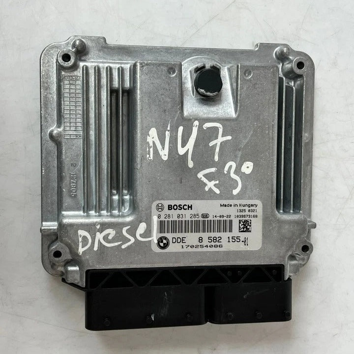 OEM BMW 320d F30 N47 2012 Engine Control Unit ECU Set Without Key (8582155) Bosch