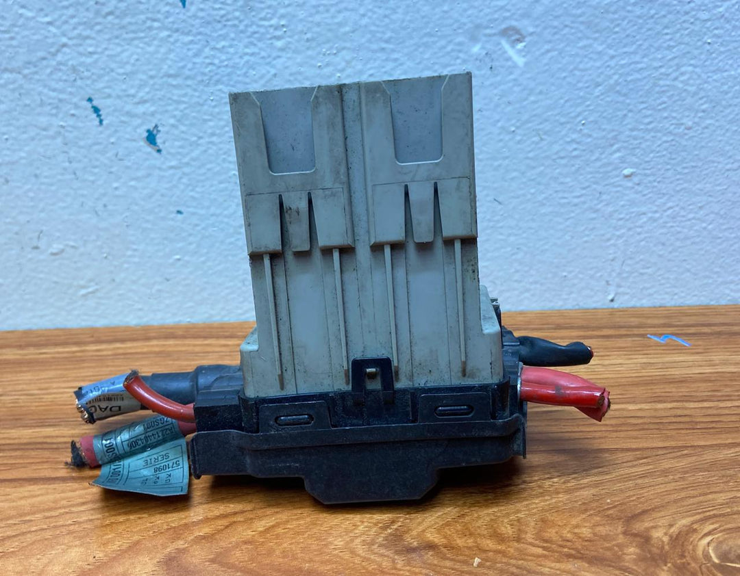 Mercedes-Benz S-Class Fuse Box Power Distribution Unit A2215406750 W221 CL-Class OEM